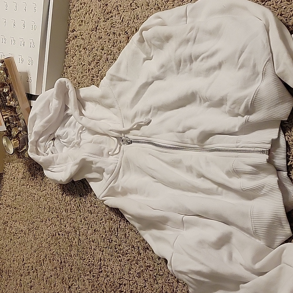 White cropped oversized zip up